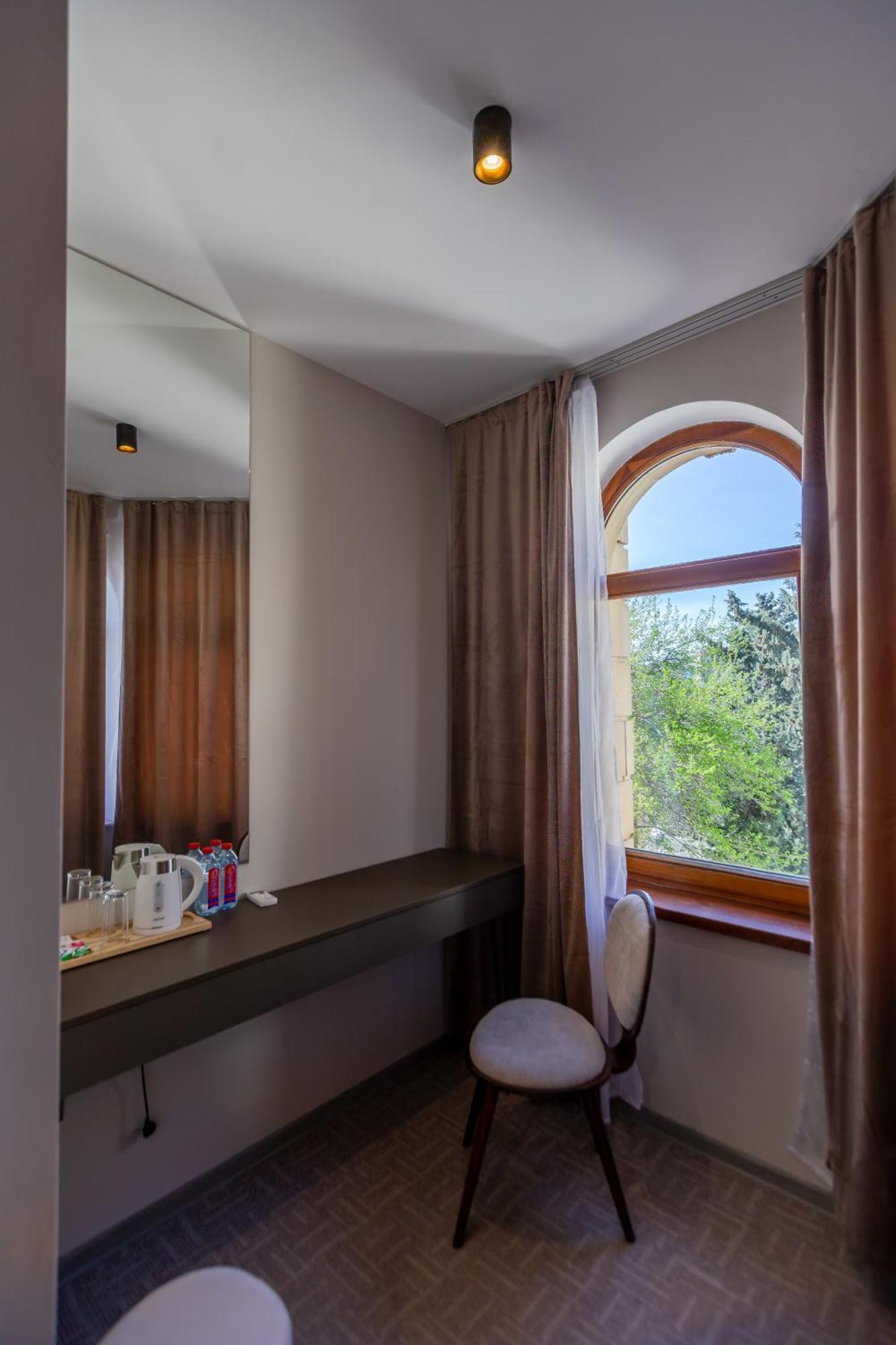 Dastan Hotel บากู ภายนอก รูปภาพ
